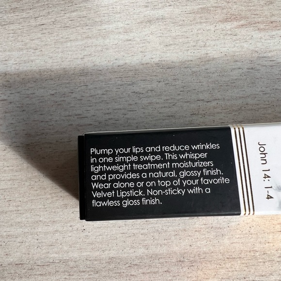 Kismet polished lip plumping gloss - Picture 3 of 3